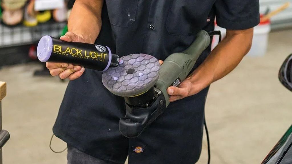 Best car wax for black cars uk