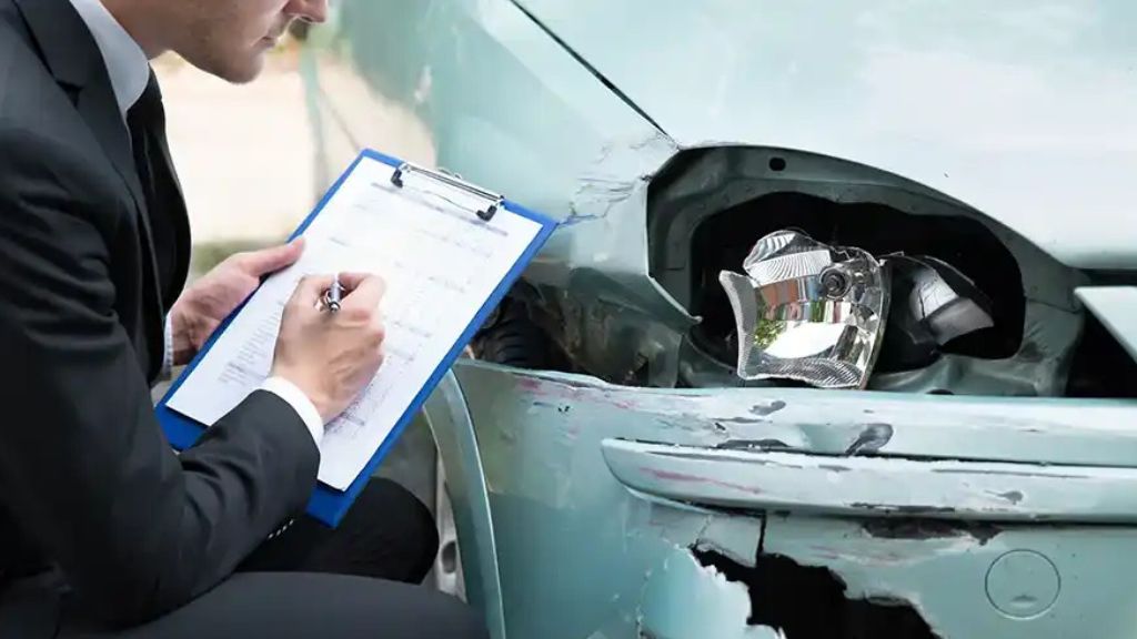 How to claim car insurance after accident in india