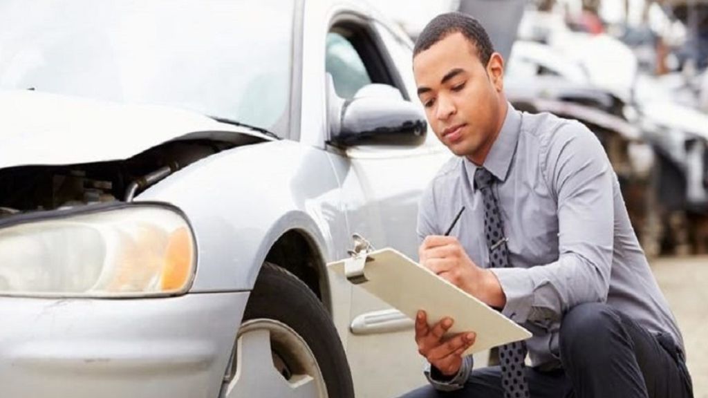 How to claim car insurance after accident online