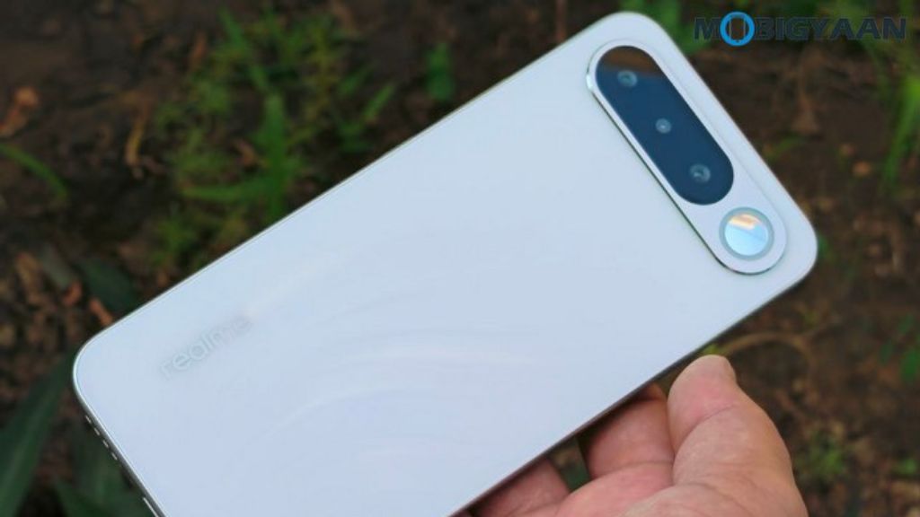 realme 16 5g camera price