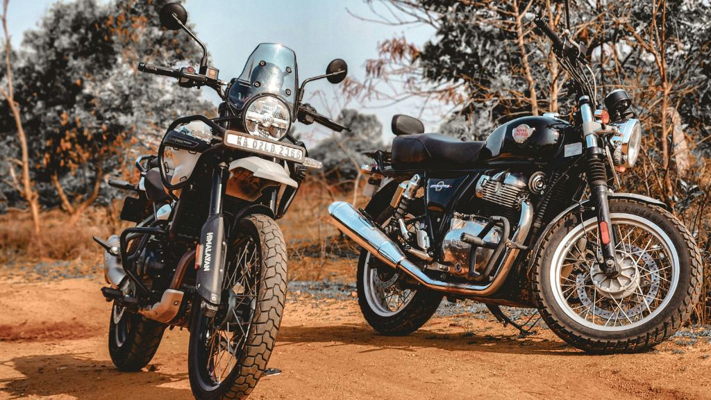 Royal Enfield vs Bajaj 2026 India