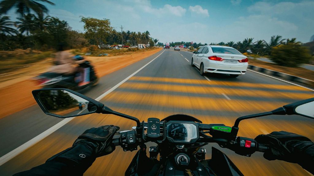 bike dash cam under 5000