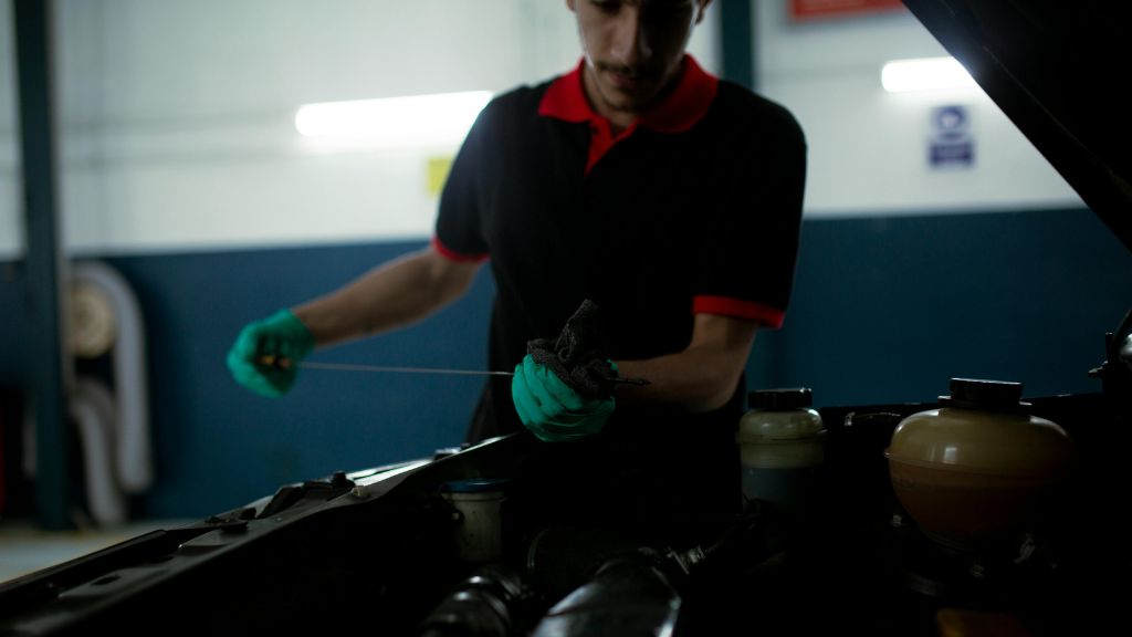 engine oil dipstick