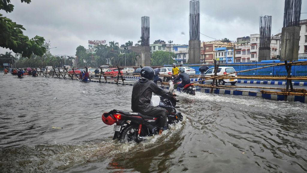 monsoon vehicle maintenance India