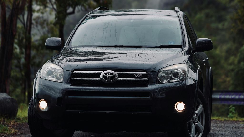 Toyota Ebella vs Hyundai Creta Electric vs Maruti eVitara