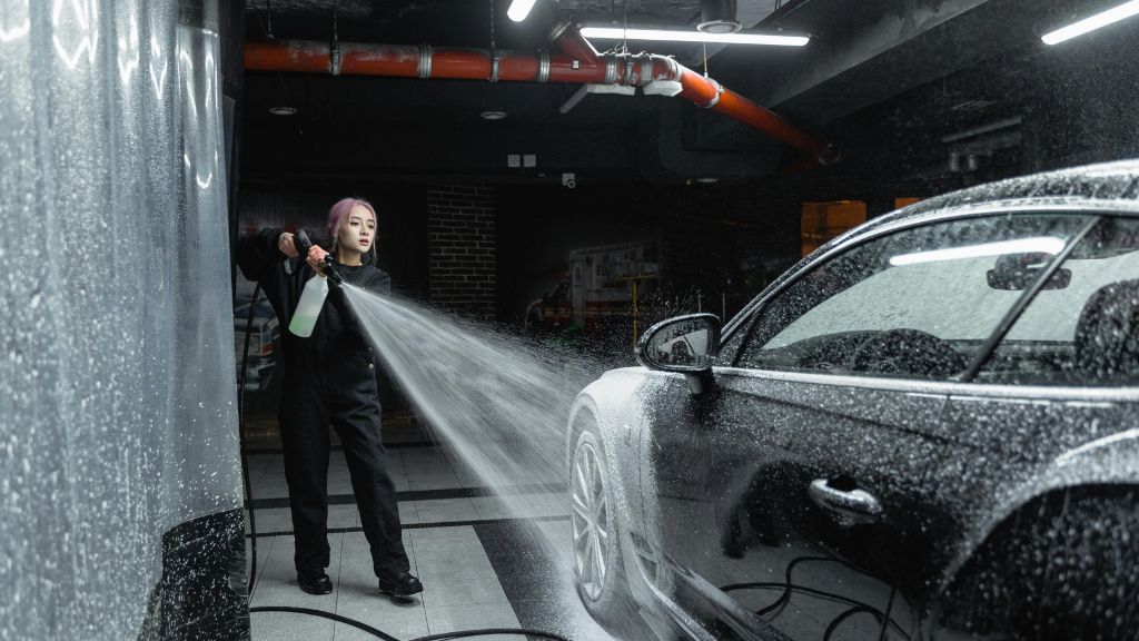 how to wash car at home India without scratching