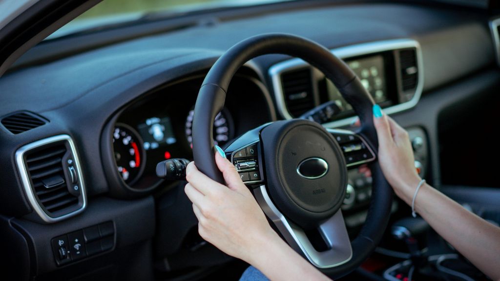 steering wheel vibration car India cause fix