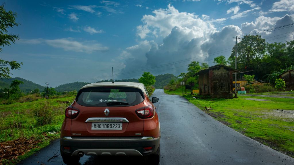 best suv for monsoon india