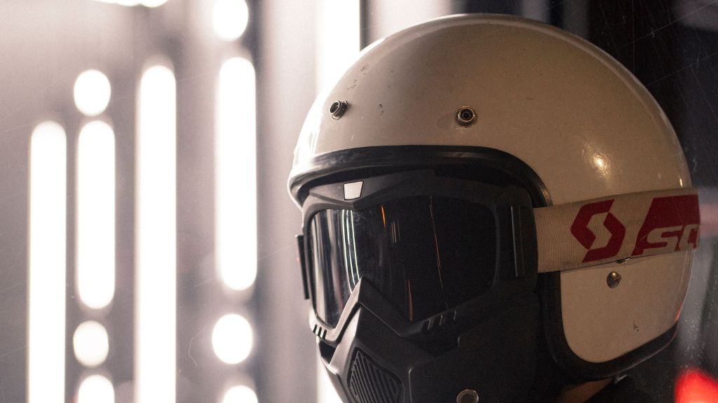 safe bike helmet India