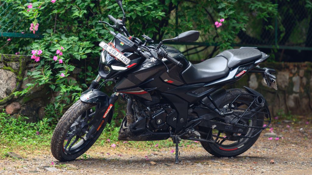 Bajaj Pulsar N250 SS price 2026 India specs features