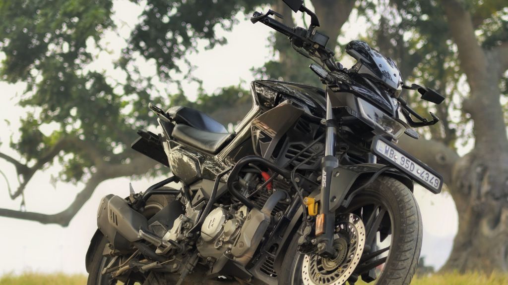 Hero Xtreme 160R vs Bajaj Pulsar NS160 Apache RTR 160 2026