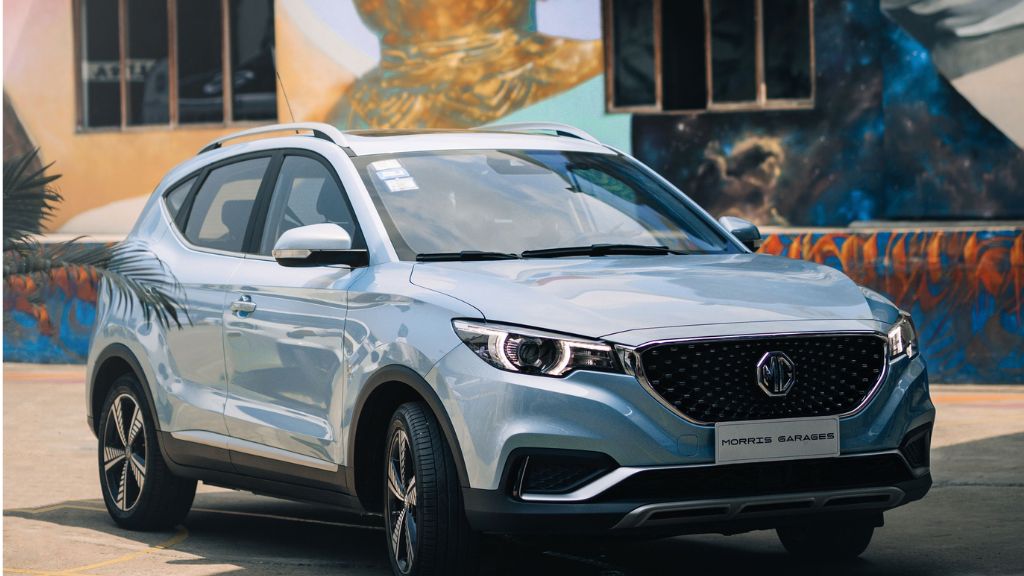 MG Hector Hawk PHEV 1200km range India 2026 review