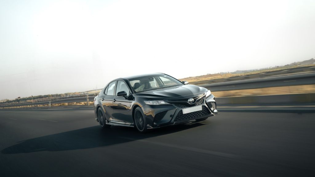 Toyota Glanza 2026 vs Maruti Baleno facelift comparison honest