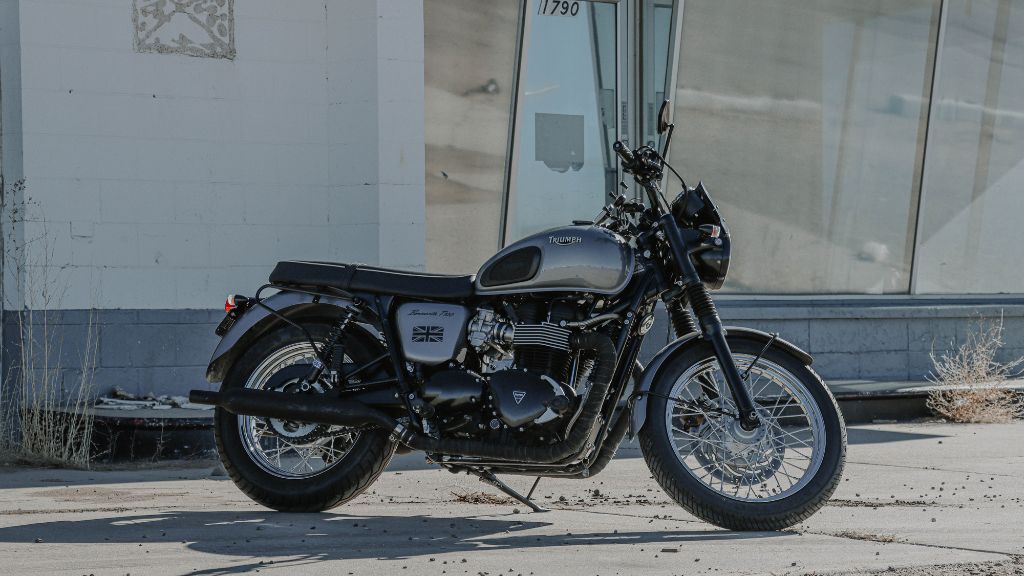 Triumph Bonneville 400 honest review India 2026